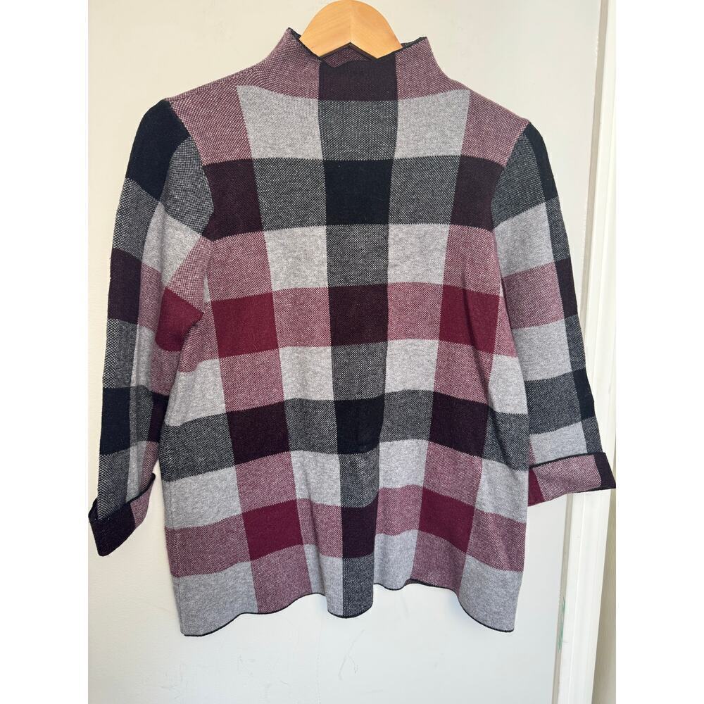 Tahari Mock Neck Sweater Women Size L Gray/Red Plaid Pullover Tartan Knit Top